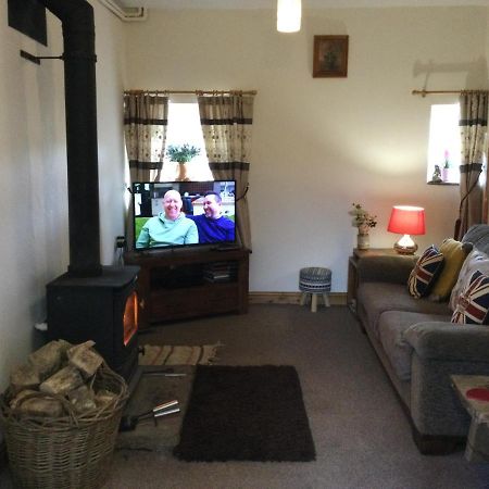 Cosy Rural Cottage Peak District, Pets Welcome Hollinsclough Exteriér fotografie